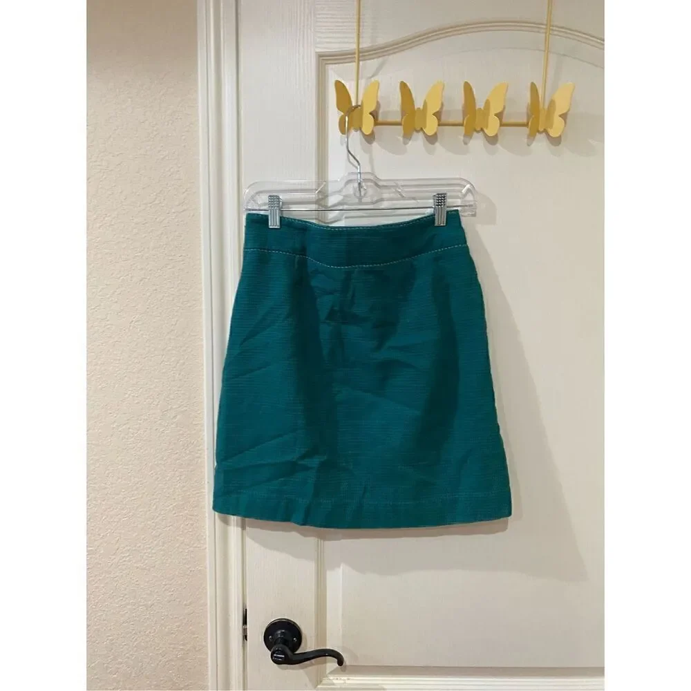 Vintage Anthropologie Skirt faux button size 0